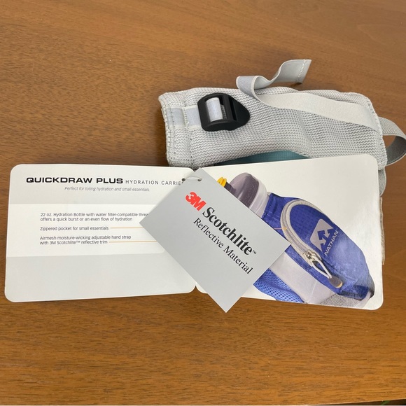 Nathan Quick Draw Plush Hydration Carrier - Picture 4 of 5